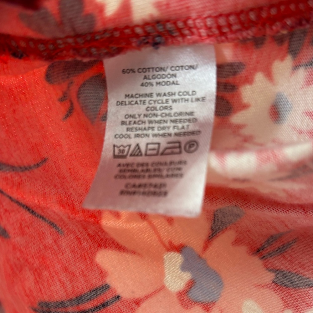 LOFT Women's Floral Tee - Picture 4 of 4